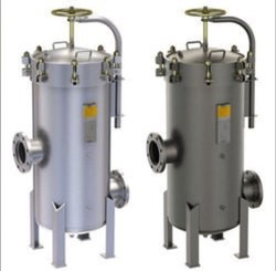 Solution tank of coating pan