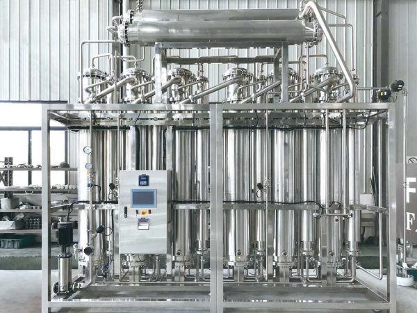 CE-ISO-GMP-Standard-F-Series-Multi-effect-Water-Distiller-2